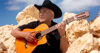 Eliades Ochoa, leyenda del son cubano: «Yo quisiera ver la alegría de mi pueblo»